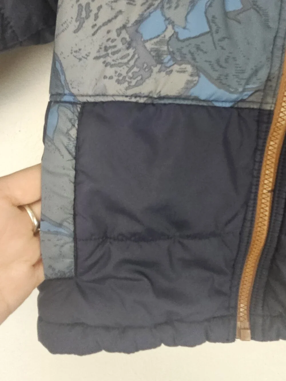 The North Face Toddler Puffer Jacket  Navy Camo Hood Reversible Sherpa  Sz 3T